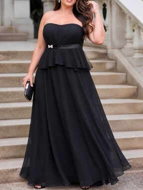 NWT David’s Bridal Plus Size Black Chiffon Strapless Formal Gown Evening Dress